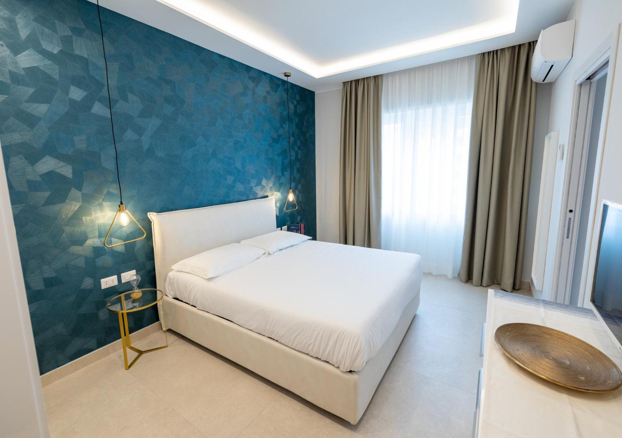 Napoli City Center - Appartamenti E Camere ภายนอก รูปภาพ
